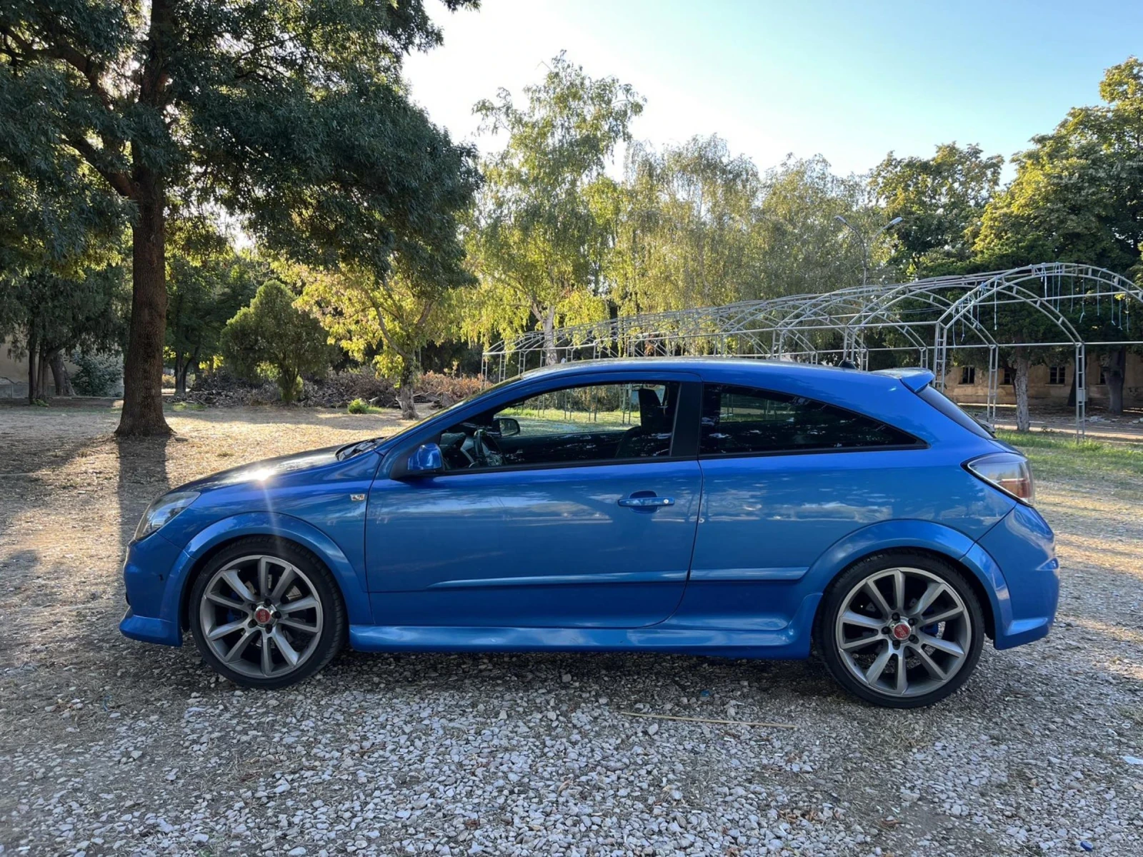 Opel Astra 2.0 Бензин OPC - изображение 2