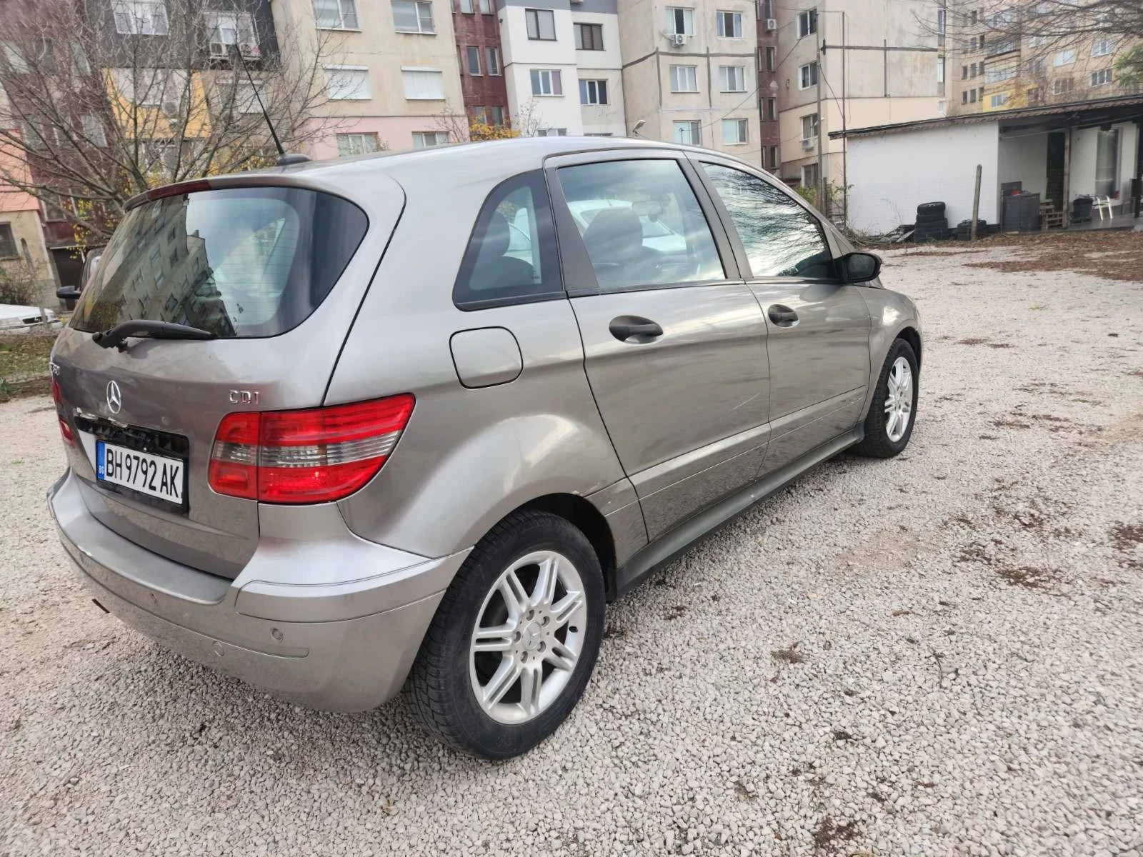 Mercedes-Benz B 180 2.0 Дизел, Автомат, 109 к.с, Face - изображение 4