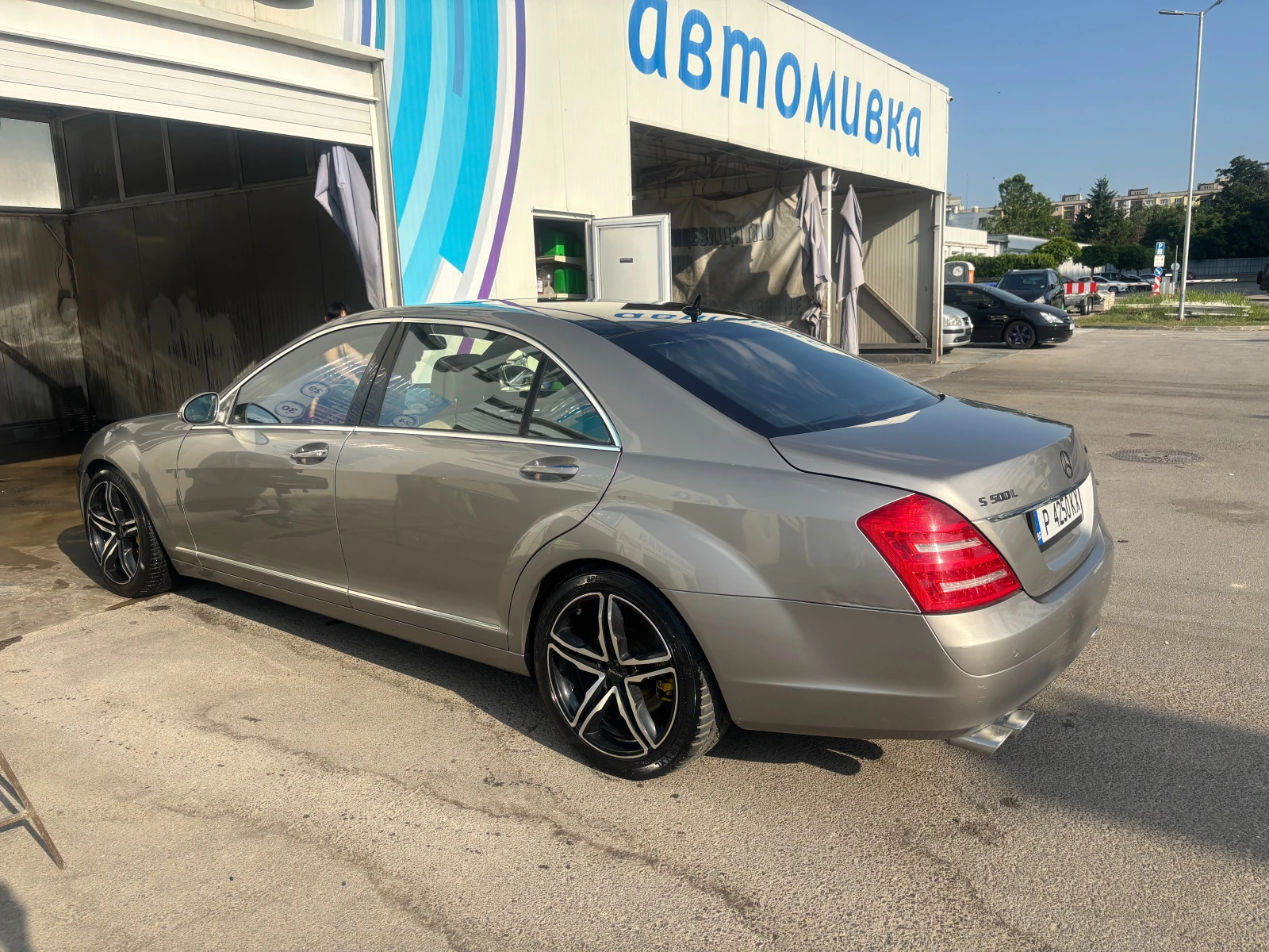 Mercedes-Benz S 550  - изображение 2