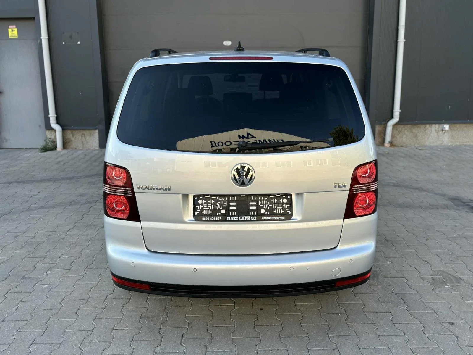 VW Touran 1.9 TDI/105к.с./7-МЕСТНА/UNITED - изображение 4
