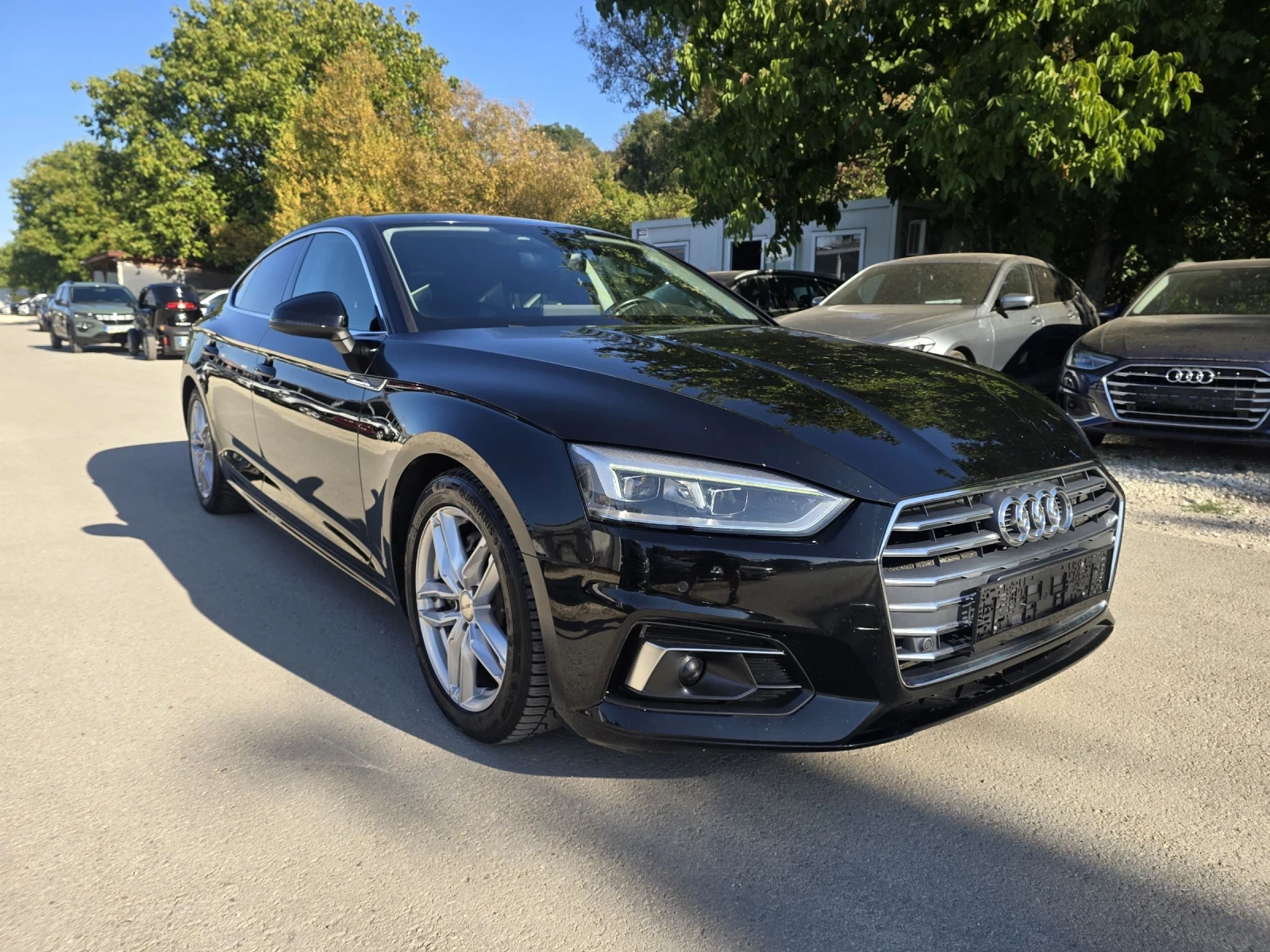 Audi A5 2.0TDI 190к.с Business Sport  - изображение 2