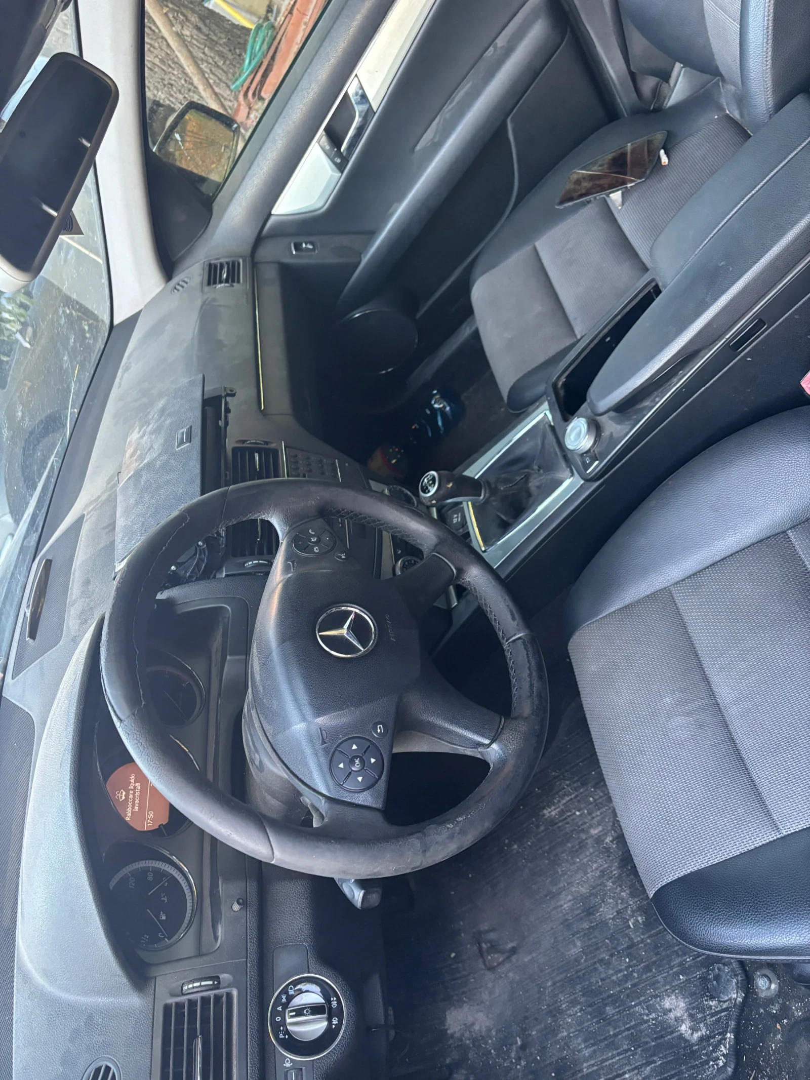Mercedes-Benz C 220  - изображение 6