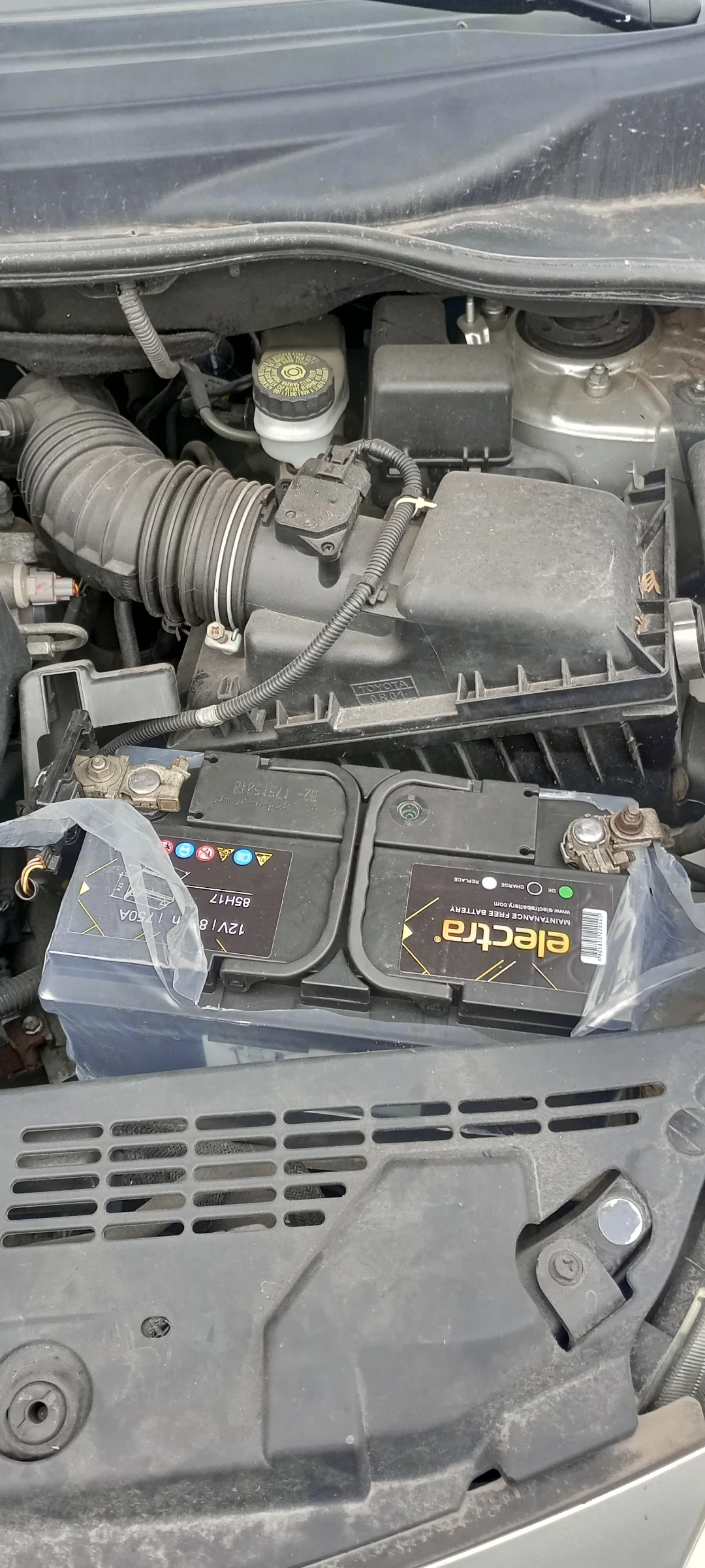 Toyota Corolla verso 2.2D4D | Mobile.bg � ����������� 15