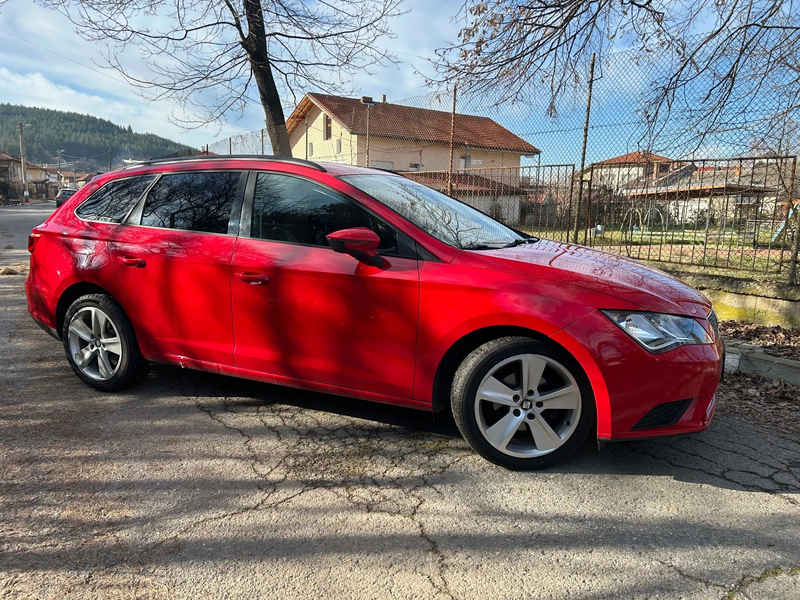 Seat Leon 1.6 TDI - изображение 3