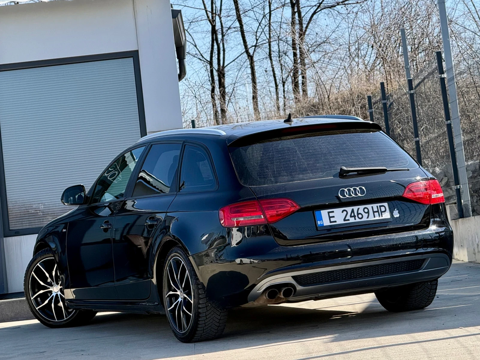 Audi A4 S-LINE / КОЖА / BANG & OLUFSEN / ОБСЛУЖЕНА /, снимка 4 - Автомобили и джипове - 53747343