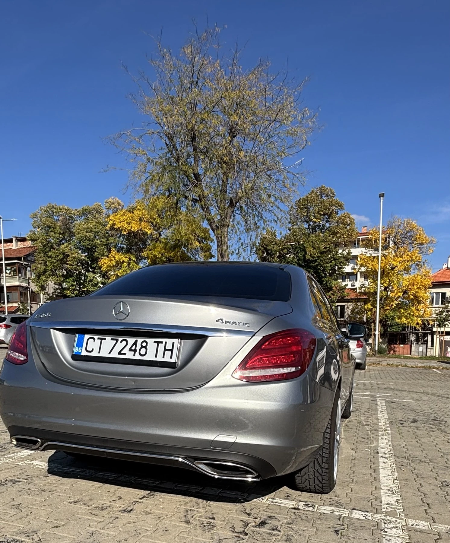 Mercedes-Benz C 300, снимка 10 - Автомобили и джипове - 56726313