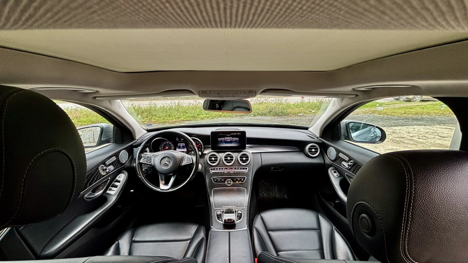 Mercedes-Benz C 300, снимка 6 - Автомобили и джипове - 53974439