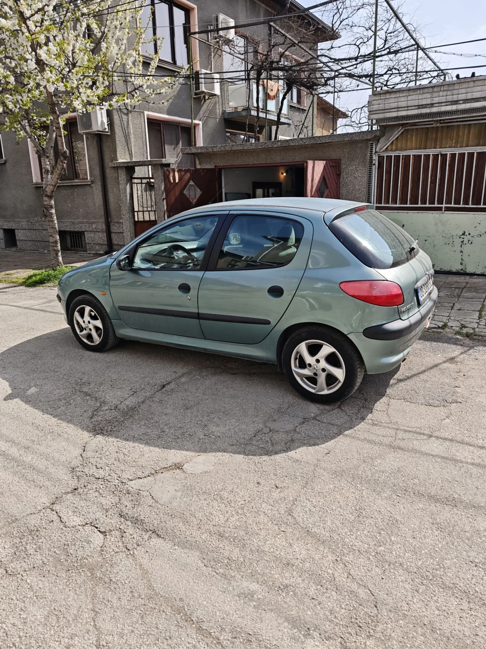 Peugeot 206 1.9 D, снимка 5 - Автомобили и джипове - 54191857