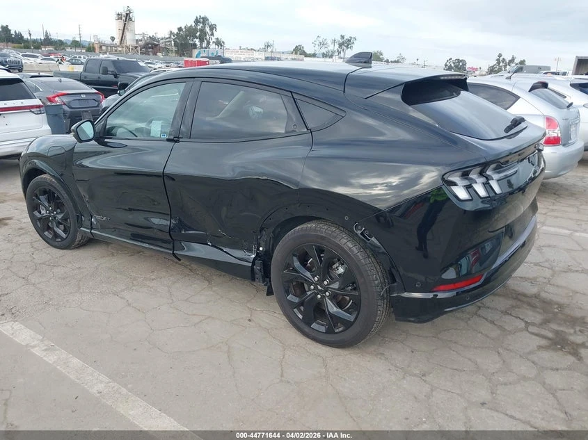 Ford Mustang Mach-E Mach-E Premium, снимка 3 - Автомобили и джипове - 54241081