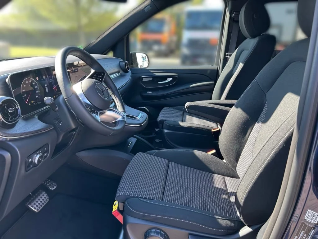 Mercedes-Benz V 300 STYLE/231HP/AMG/NIGHT/MBUX/360/BURM/DIGI/LED/209q | Mobile.bg � ����������� 4