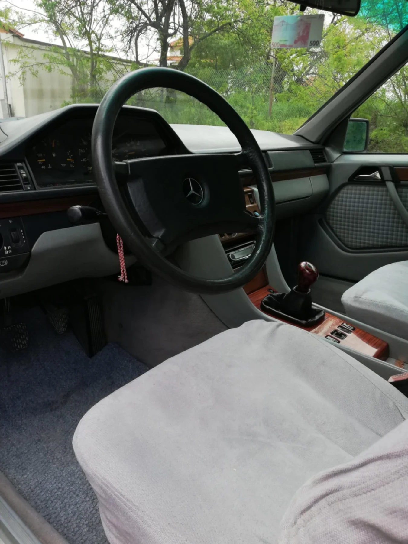 Mercedes-Benz 124 Комби, снимка 7 - Автомобили и джипове - 54491241