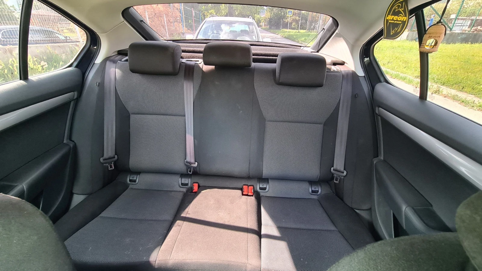 Skoda Octavia Octavia 3 1.6 TDI, снимка 12 - Автомобили и джипове - 54670121