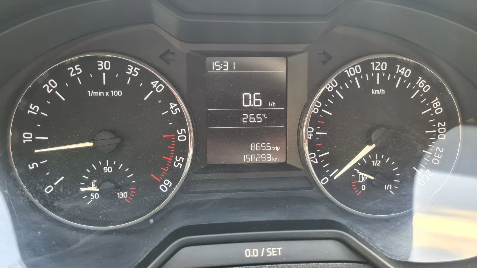 Skoda Octavia Octavia 3 1.6 TDI, снимка 9 - Автомобили и джипове - 54670121