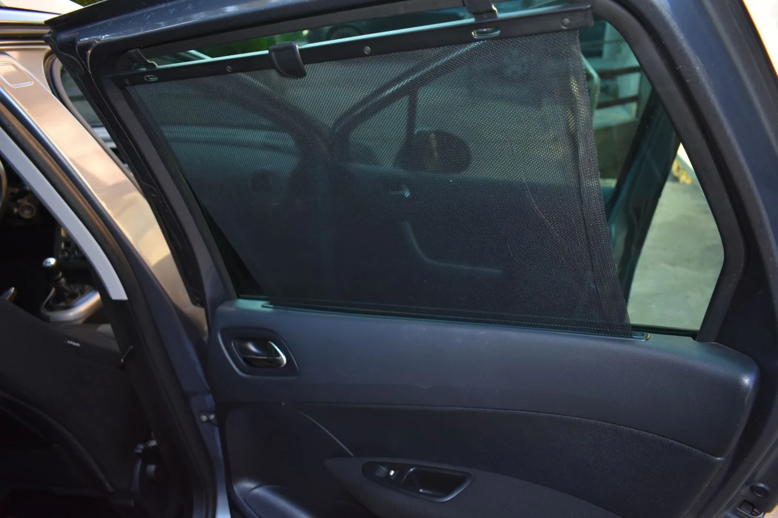 Peugeot 308 1.6 e-hdi, снимка 15 - Автомобили и джипове - 54813096