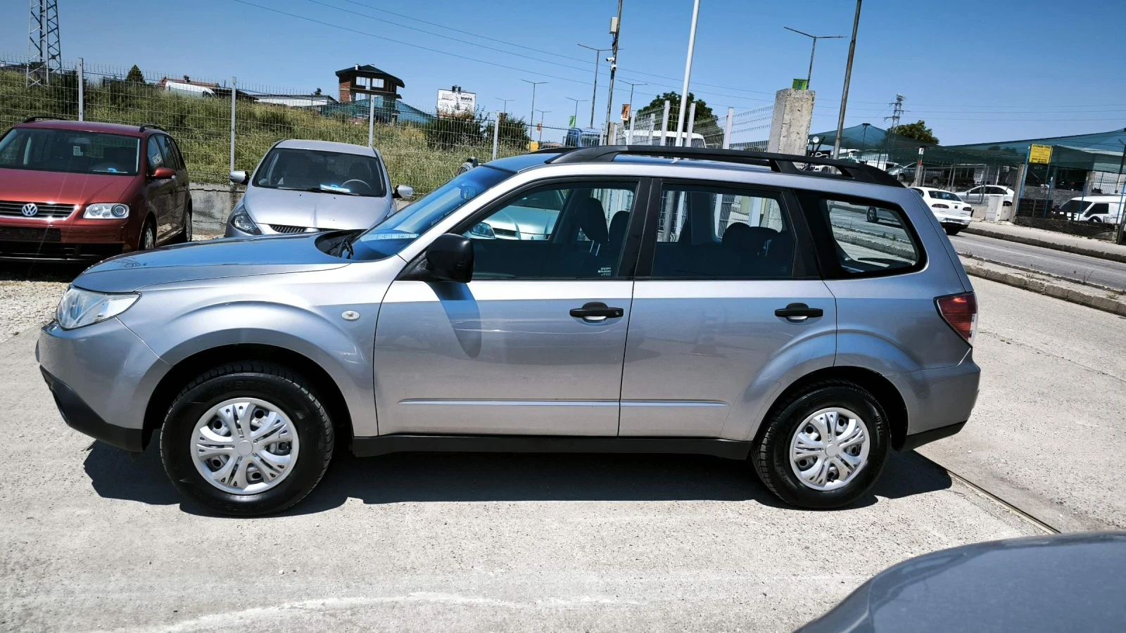 Subaru Forester 2.0i, снимка 6 - Автомобили и джипове - 54869435