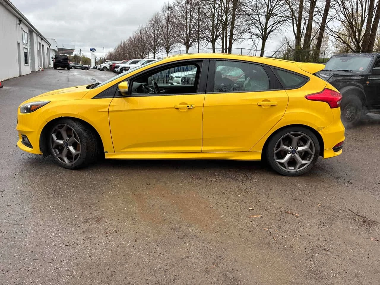 Ford Focus * ST * АВТОКРЕДИТ БЕЗ ПЪРВОНАЧАЛНА ВНОСКА* , снимка 2 - Автомобили и джипове - 55006145