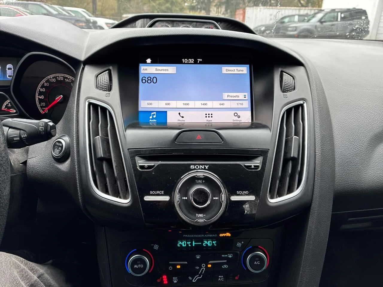 Ford Focus * ST * АВТОКРЕДИТ БЕЗ ПЪРВОНАЧАЛНА ВНОСКА* , снимка 9 - Автомобили и джипове - 55006145
