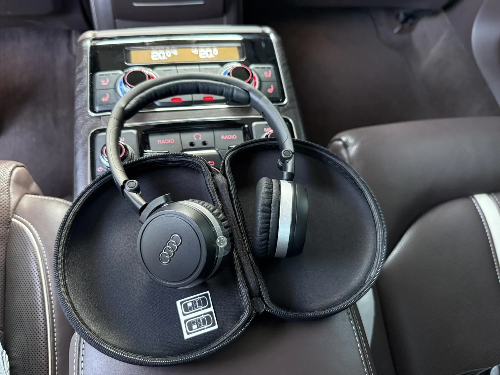 Audi A8, снимка 8 - Автомобили и джипове - 55014108