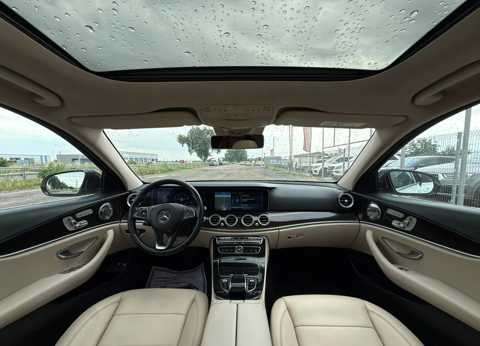 Mercedes-Benz E 350 AMG ПАНОРАМА ЛИЗИНГ, снимка 11 - Автомобили и джипове - 55034487