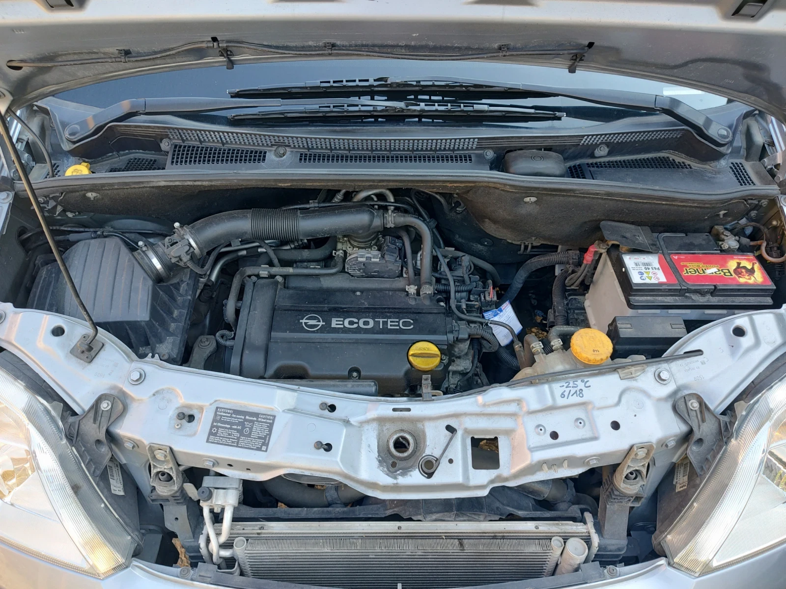 Opel Meriva 1.4 16V, снимка 12 - Автомобили и джипове - 55043753