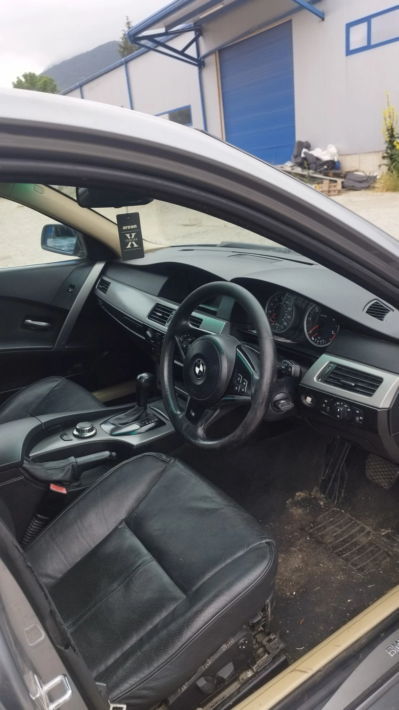 BMW 525, снимка 7 - Автомобили и джипове - 55182748