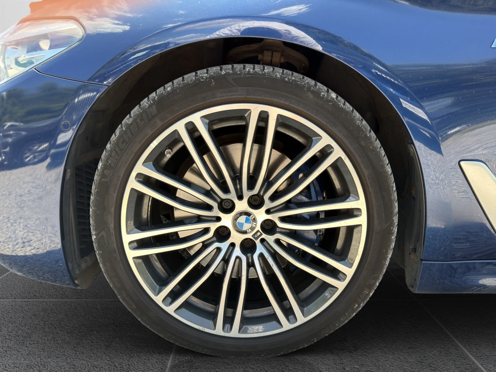 BMW 530 xDrive, снимка 5 - Автомобили и джипове - 55562378