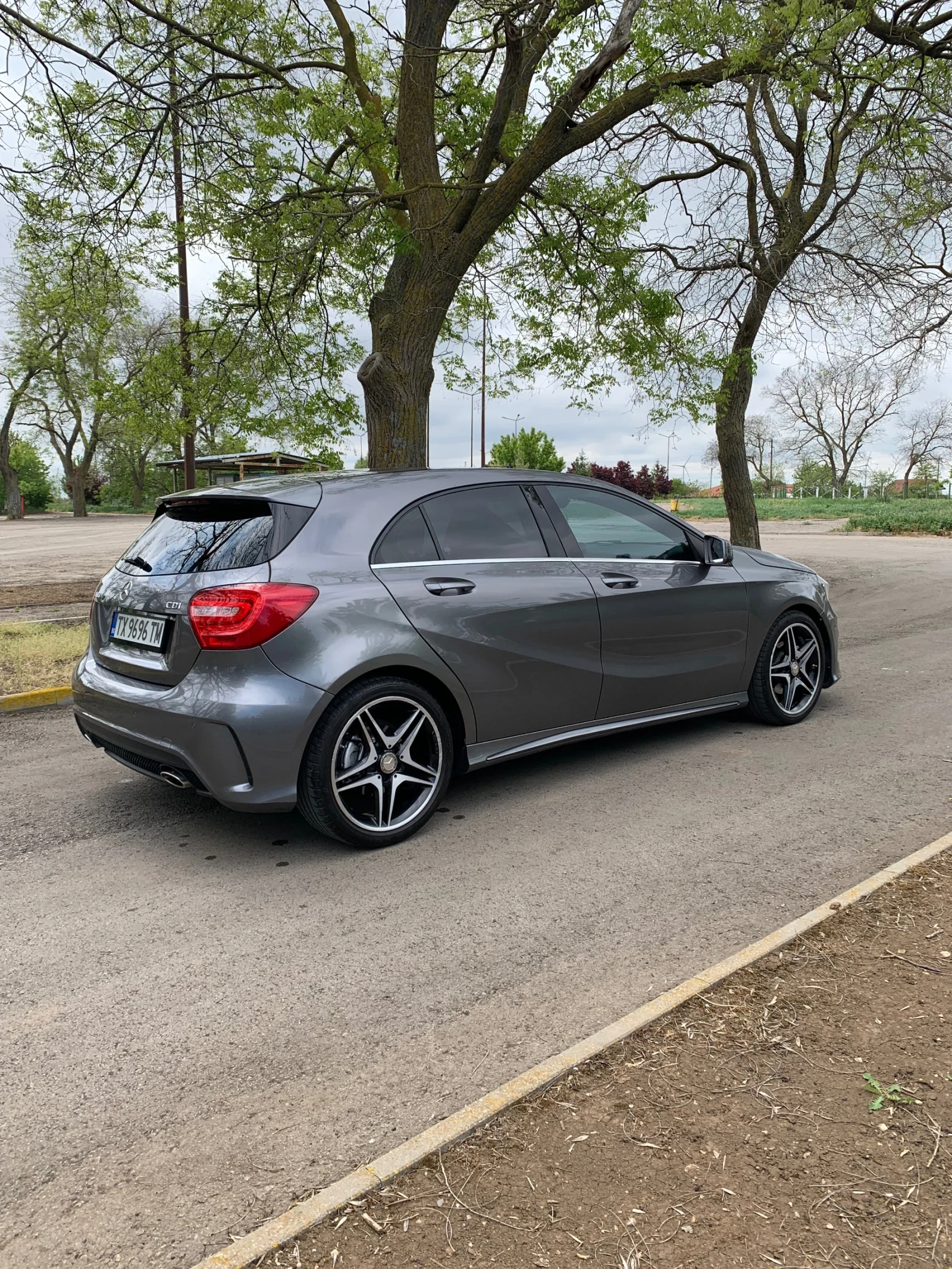 Mercedes-Benz A 180, снимка 6 - Автомобили и джипове - 55853463