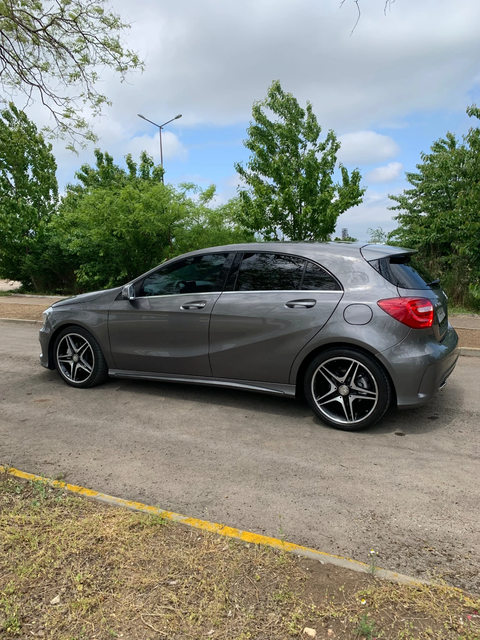 Mercedes-Benz A 180, снимка 3 - Автомобили и джипове - 55853463