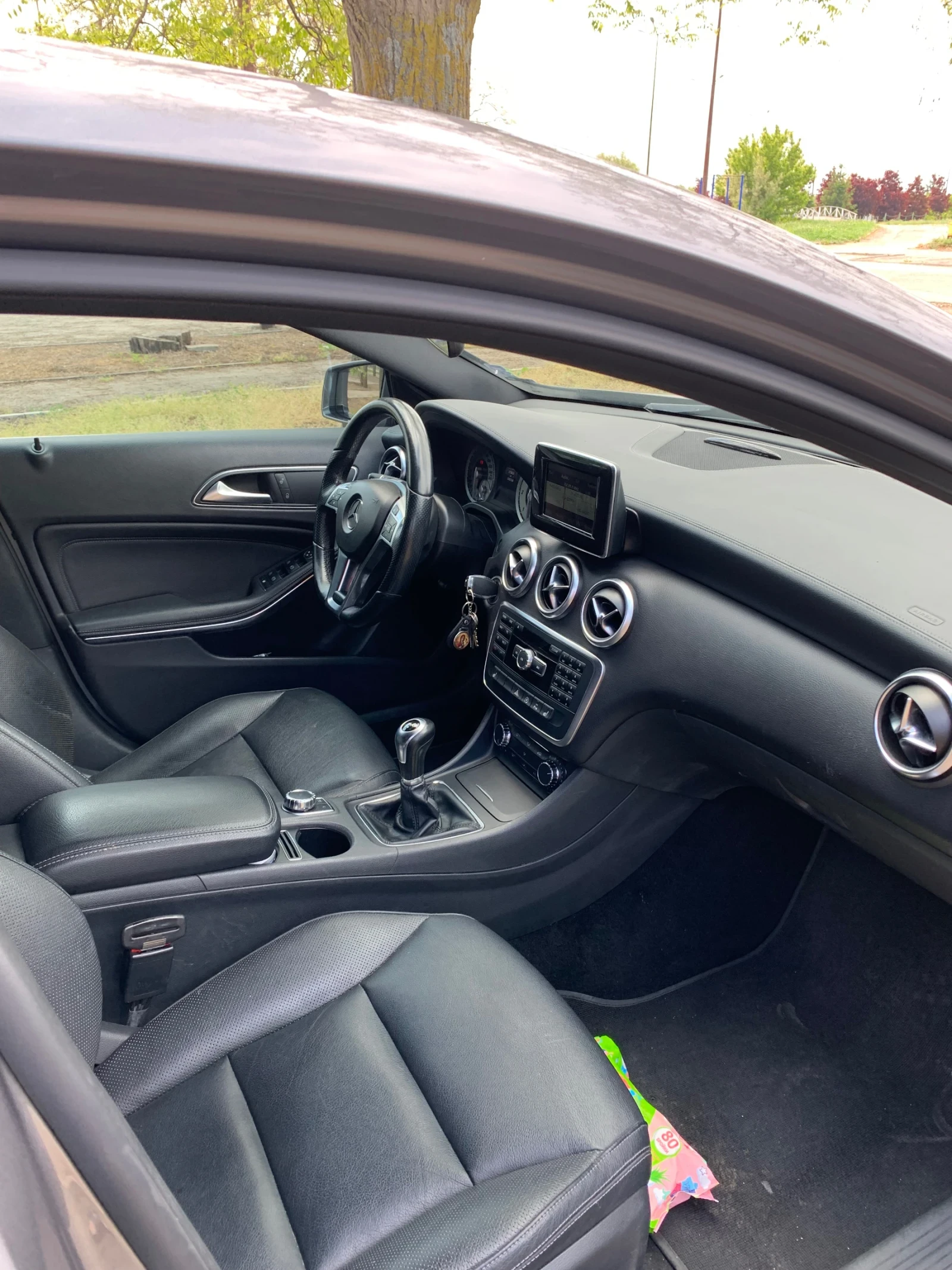 Mercedes-Benz A 180, снимка 9 - Автомобили и джипове - 55853463