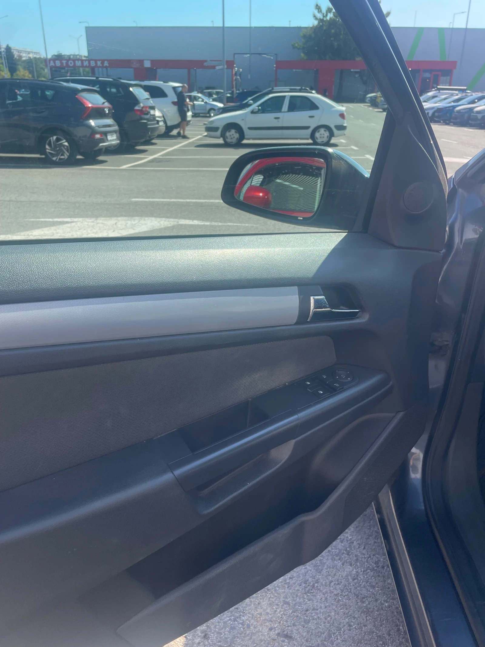 Opel Astra 1.6 Twinport Ecotec, снимка 15 - Автомобили и джипове - 56150364