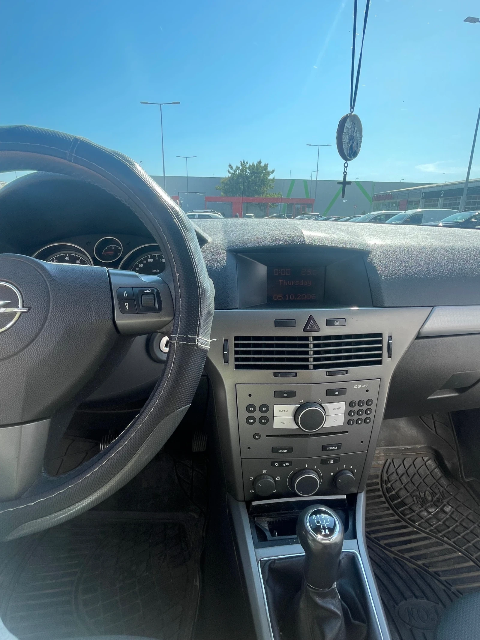 Opel Astra 1.6 Twinport Ecotec, снимка 11 - Автомобили и джипове - 56150364