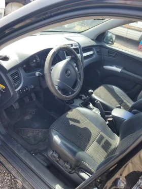 Kia Sportage 2.0i/на части , снимка 6