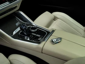 BMW X6 50D* XDRIVE* M-SPORT* H&K* GLOW* HUD* PANO* ОБДУХВ, снимка 7