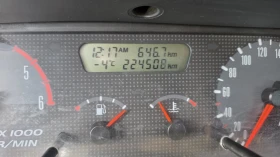 Nissan Terrano 3.0 4Х4 КЛИМАТИК , снимка 14