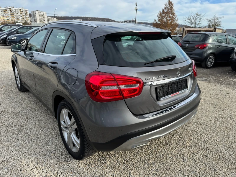 Mercedes-Benz GLA 220 2.2CDI 4matic + camera, снимка 5 - Автомобили и джипове - 48064130