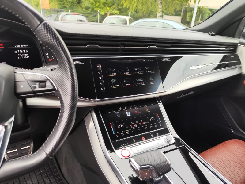 Audi SQ8 4.0HYBRID* QUATTRO* BI TURBO* BANG&OLUFSEN* EURO6D, снимка 6 - Автомобили и джипове - 51203381