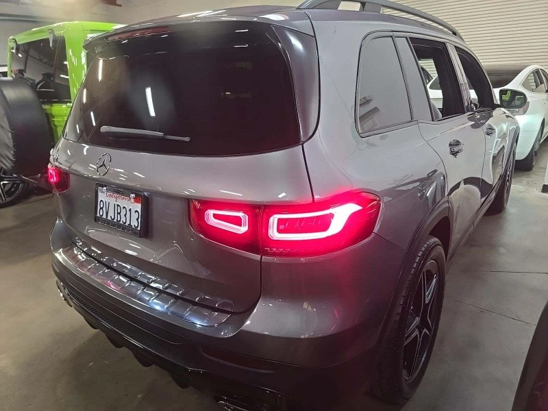 Mercedes-Benz GLB 250* 4MATIC* PANO, снимка 4 - Автомобили и джипове - 52727775