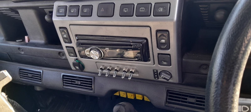 Land Rover Defender 2.5TD5, снимка 10 - Автомобили и джипове - 53122838