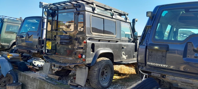 Land Rover Defender 2.5TD5, снимка 2 - Автомобили и джипове - 53122838