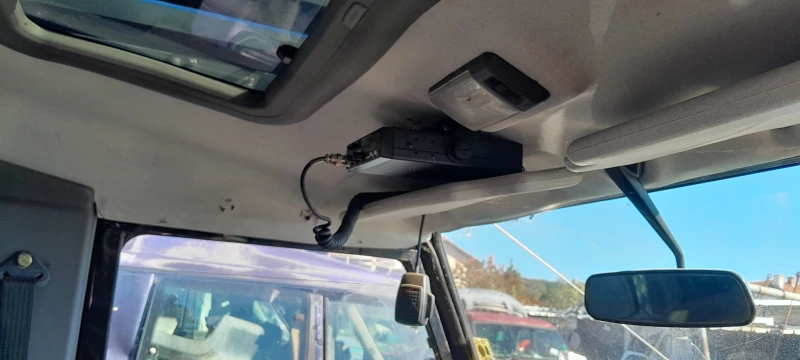 Land Rover Defender 2.5TD5, снимка 6 - Автомобили и джипове - 53122838