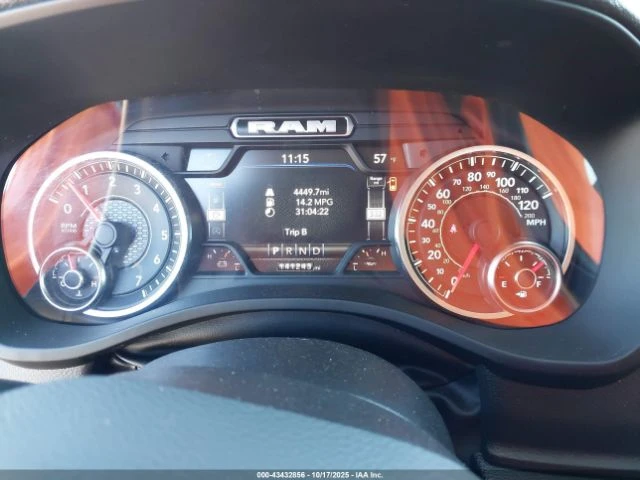 Dodge RAM 1500 LARAMIE 4X4 6'4 BOX/ОТ 470 ЛВ НА МЕСЕЦ, снимка 7 - Автомобили и джипове - 53371078