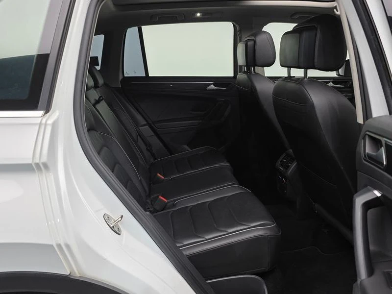 VW Tiguan 2.0 TDI 4Motion Prestige| 150к.с.| ВКЛ.ТЕХНОТЕСТ, снимка 11 - Автомобили и джипове - 55650536