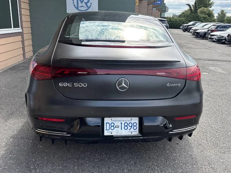 Mercedes-Benz EQE * 500 * АВТОКРЕДИТ БЕЗ ПЪРВОНАЧАЛНА ВНОСКА* , снимка 4 - Автомобили и джипове - 56077631
