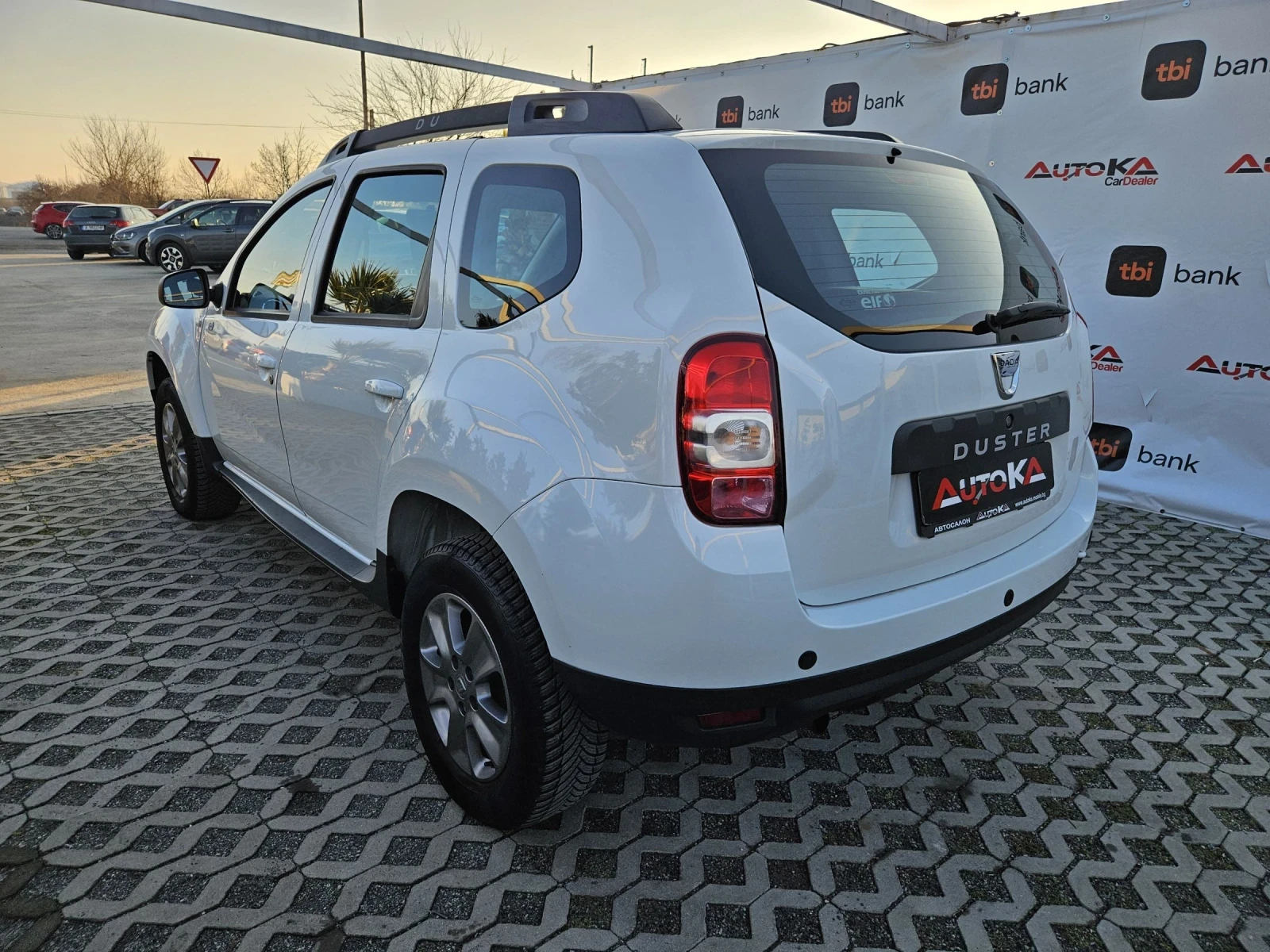 Dacia Duster 1.6DCI-110кс= 6ck= 142.000km= NAVI= FAMILY EDITION - изображение 5