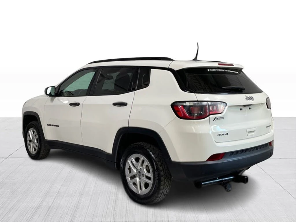 Jeep Compass SPORT 4WD* ПОДГРЕВ НА ВОЛАНА* ПОДГРЕВ НА СЕДАЛКИТЕ - изображение 6