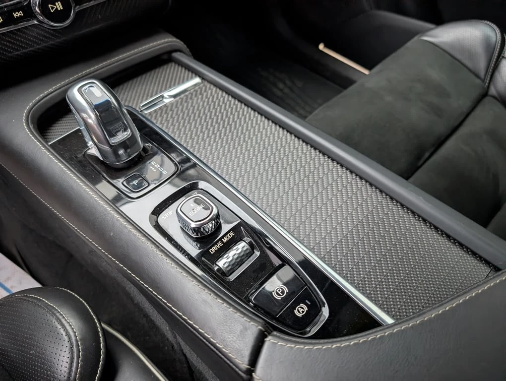 Volvo Xc90 * T8 R Design * CARFAX * ЦЕНА ДО БГ - изображение 8