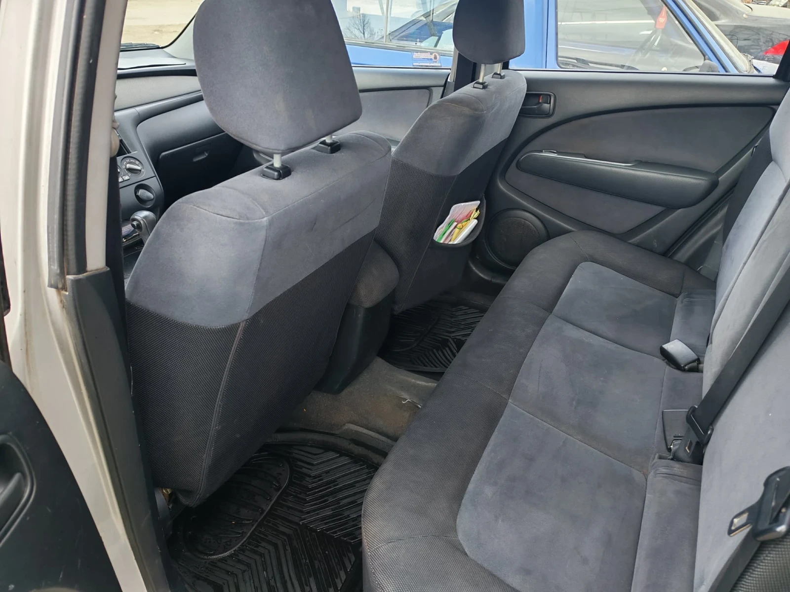 Mitsubishi Outlander, снимка 7 - Автомобили и джипове - 53893970