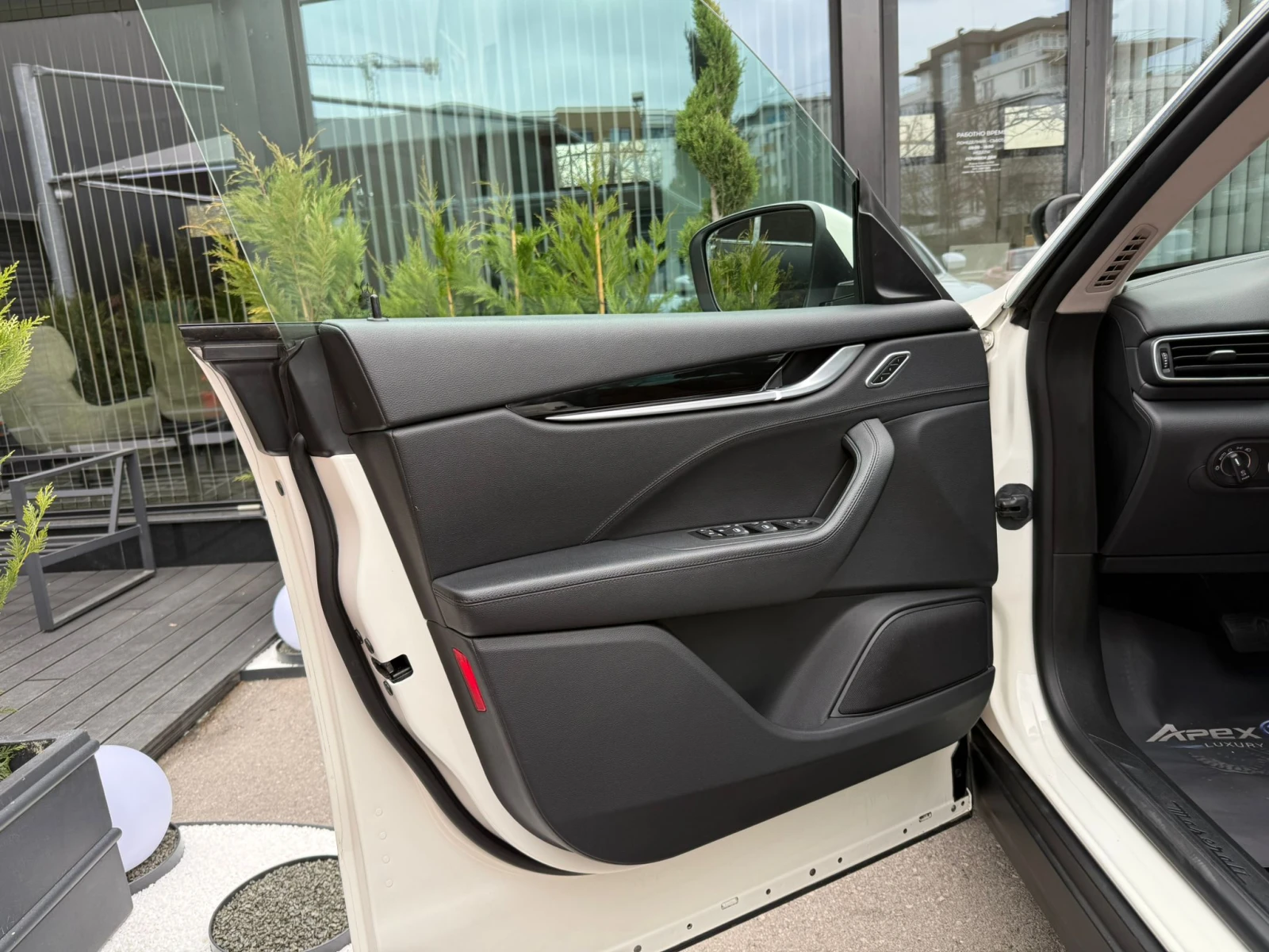 Maserati Levante MODENA/GRANSPORT, снимка 11 - Автомобили и джипове - 53915195