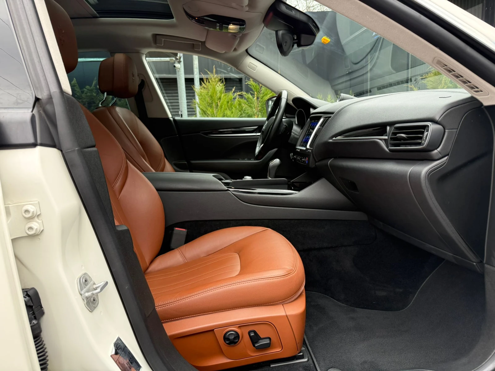 Maserati Levante MODENA/GRANSPORT, снимка 15 - Автомобили и джипове - 53915195