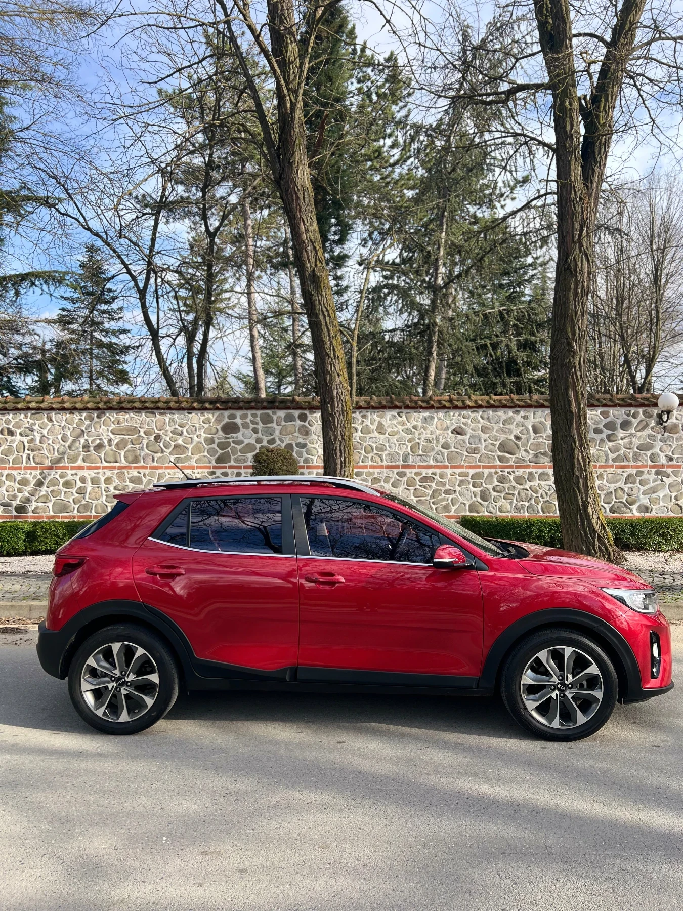 Kia Stonic 1.6crdi, снимка 8 - Автомобили и джипове - 54085531